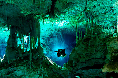 Buceo en el inframundo Maya