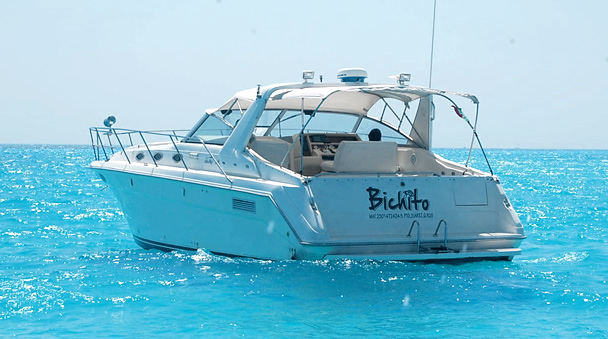 On board of the Sea Ray 38