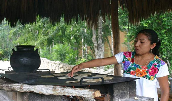 Mayan lunch in Tankah