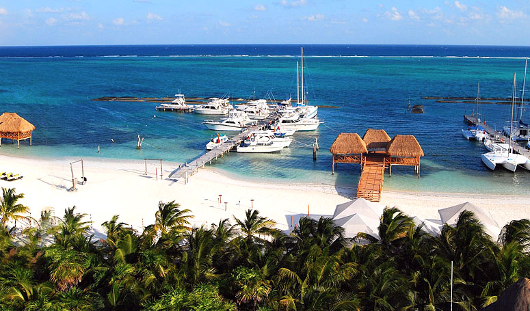 Maroma, one of the most beautiful beaches in the World