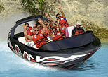 lancha shotover dentro de los canales marinos